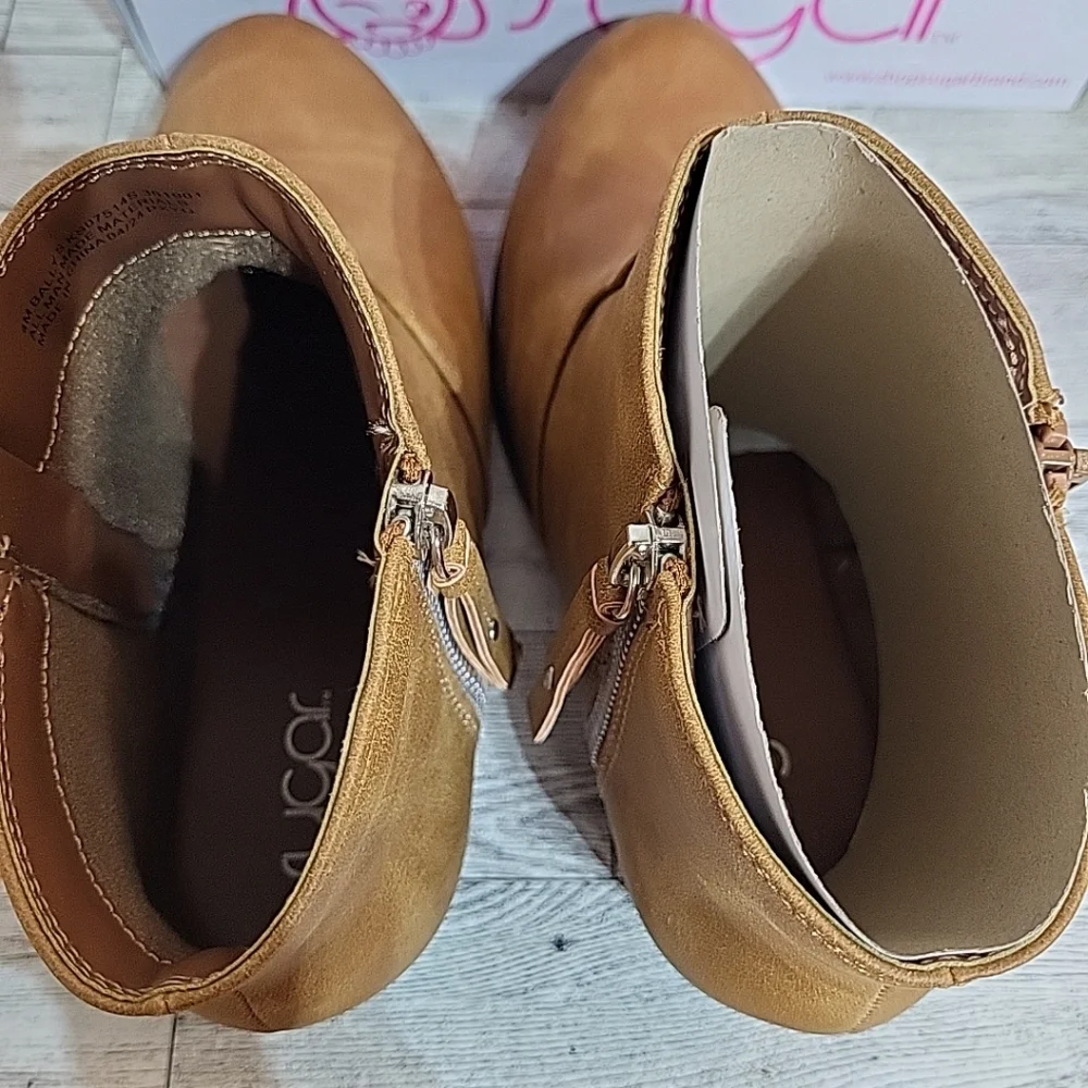 Sugar Missy‎ Heeled Bootie Ankle 4M Tan-T Bally Zipper Sides NEW Western